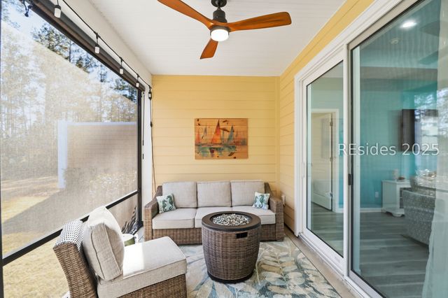 895 Harborside Dr, Hardeeville, SC 29927