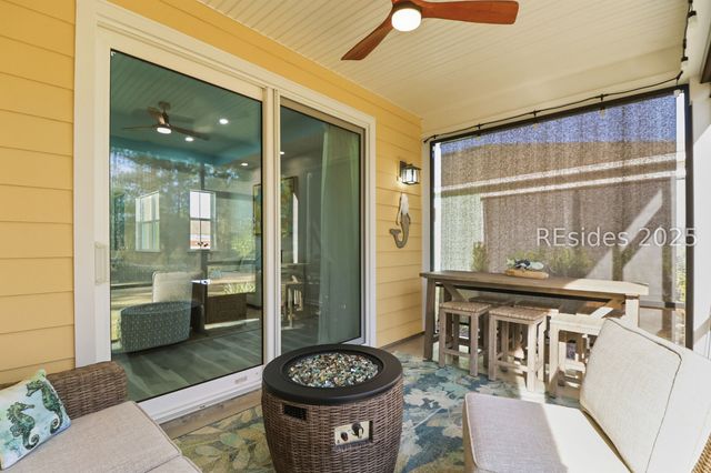 895 Harborside Dr, Hardeeville, SC 29927