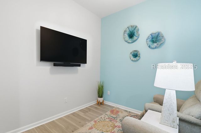 895 Harborside Dr, Hardeeville, SC 29927