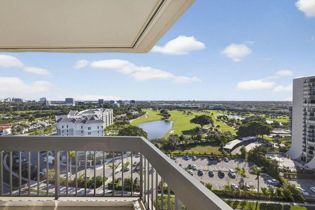 2400 Presidential Way 1606, West Palm Beach, FL 33401