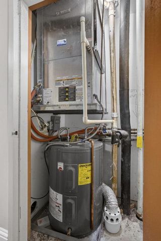 2400 Presidential Way 1606, West Palm Beach, FL 33401