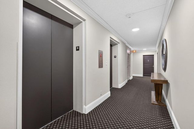 2400 Presidential Way 1606, West Palm Beach, FL 33401