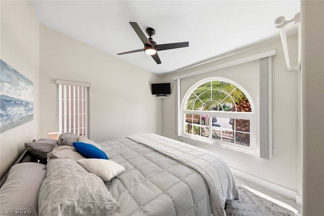 10 Rising Sun Court, Henderson, NV 89074