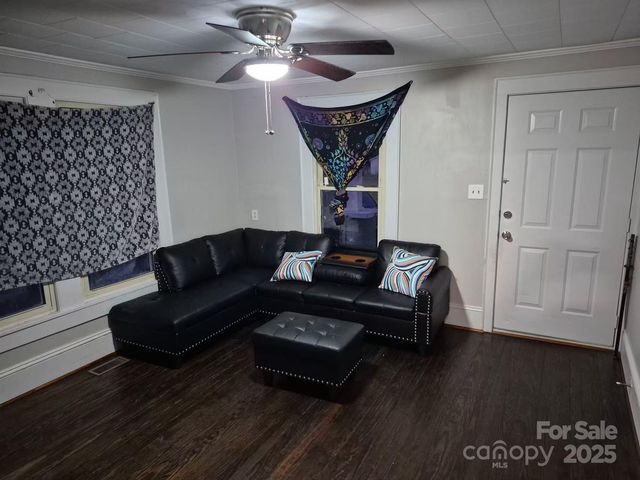 1011 Buick Avenue, Kannapolis, NC 28083