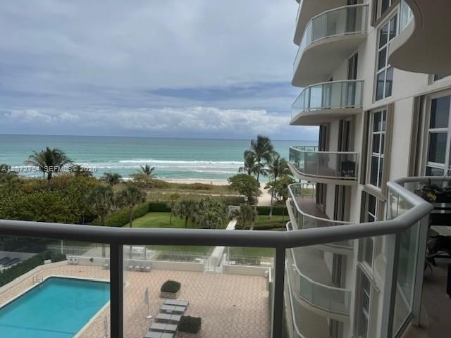 8855 Collins Avenue 5B, Surfside, FL 33154
