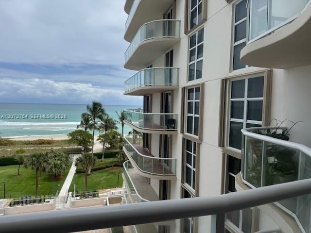 8855 Collins Avenue 5B, Surfside, FL 33154