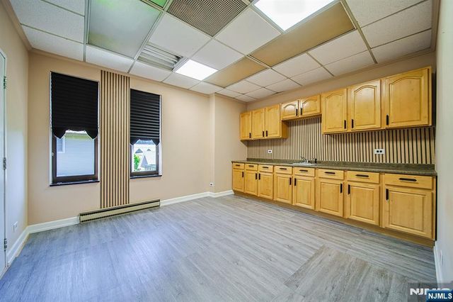 1625 Anderson Avenue 204, Fort Lee, NJ 07024