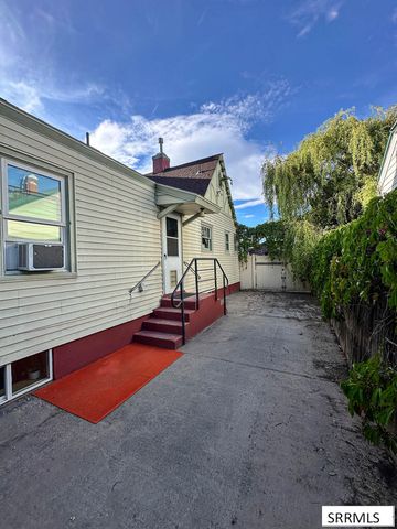 210 E 13th Street, Idaho Falls, ID 83404
