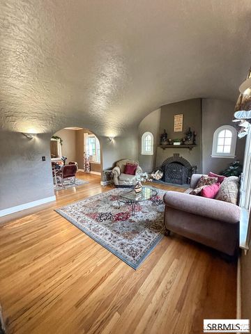210 E 13th Street, Idaho Falls, ID 83404