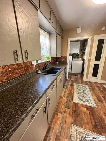 210 E 13th Street, Idaho Falls, ID 83404