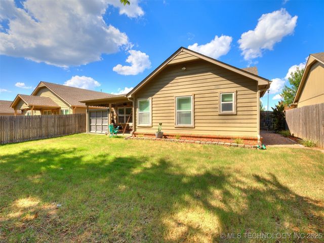 202 W 46th Street, Sand Springs, OK 74063