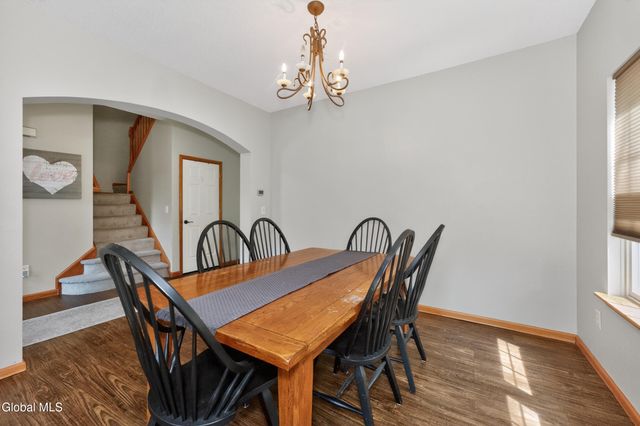 11 Quincy Lane, Queensbury, NY 12804