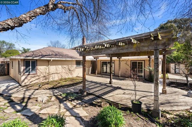 137 137 Maxine Dr, Pleasant Hill, CA 94523