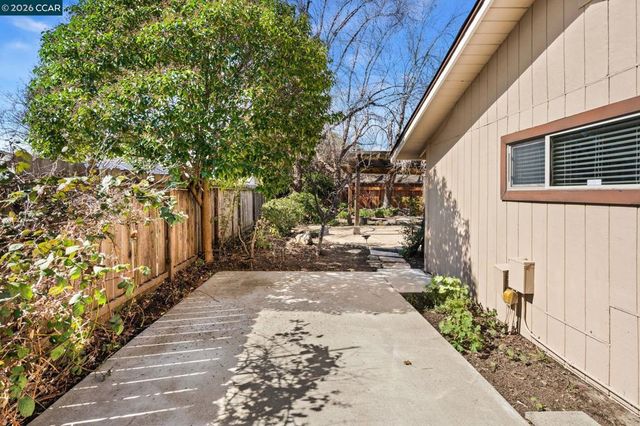 137 137 Maxine Dr, Pleasant Hill, CA 94523