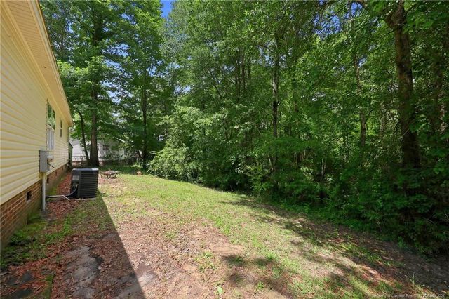 175 Country Walk Lane, Sanford, NC 27332