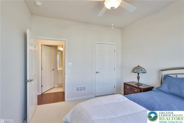 3871 Victors Way, Easton, PA 18045