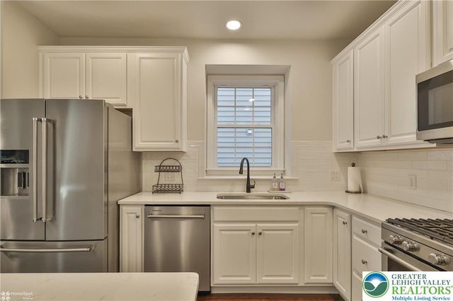 3871 Victors Way, Easton, PA 18045