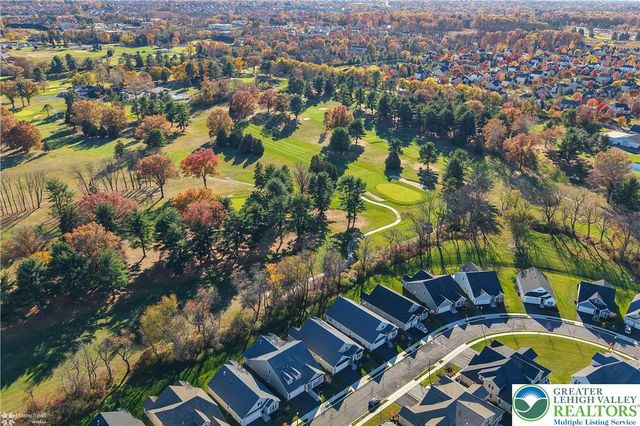 3871 Victors Way, Easton, PA 18045