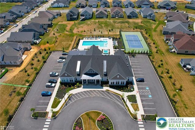 3871 Victors Way, Easton, PA 18045