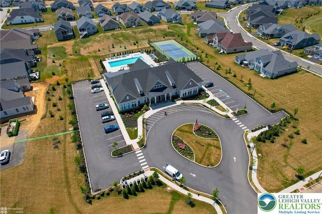 3871 Victors Way, Easton, PA 18045