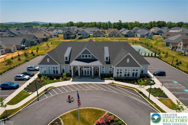 3871 Victors Way, Easton, PA 18045