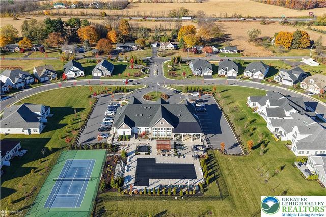 3871 Victors Way, Easton, PA 18045