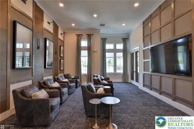 3871 Victors Way, Easton, PA 18045