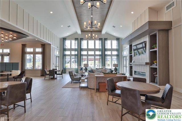 3871 Victors Way, Easton, PA 18045