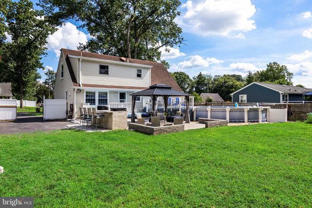 2690 PERNA LN, Vineland, NJ 08361