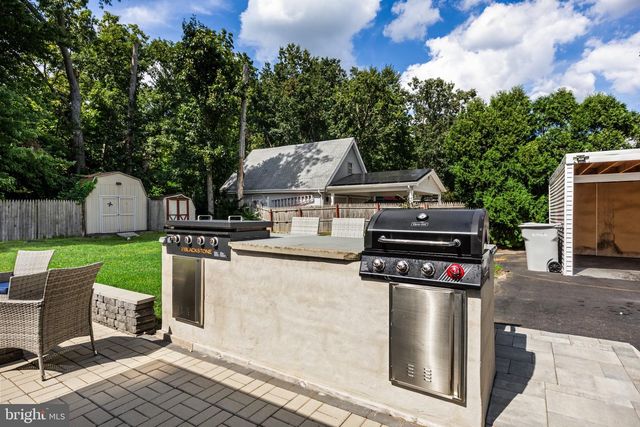2690 PERNA LN, Vineland, NJ 08361