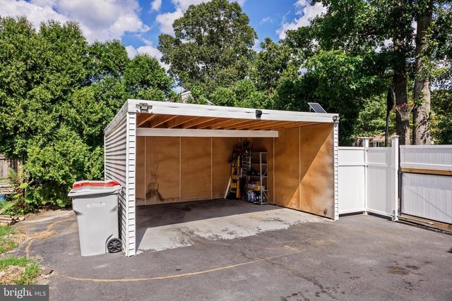 2690 PERNA LN, Vineland, NJ 08361