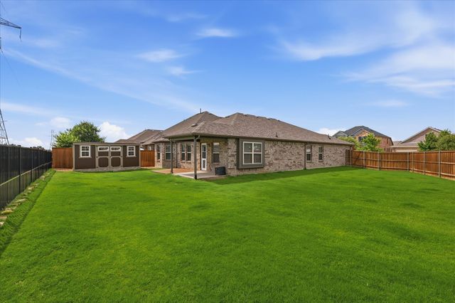 201 Black Alder Drive, Fort Worth, TX 76131