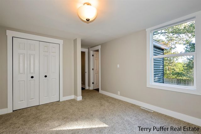 764 E Giles Road, Muskegon, MI 49445