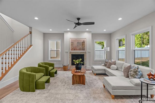 324 George Avenue, Kirkwood, MO 63122