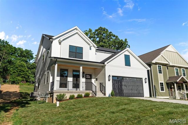 324 George Avenue, Kirkwood, MO 63122