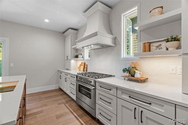 324 George Avenue, Kirkwood, MO 63122