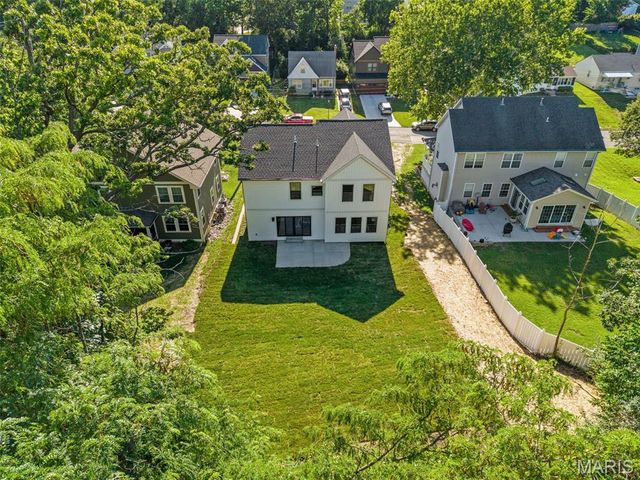 324 George Avenue, Kirkwood, MO 63122