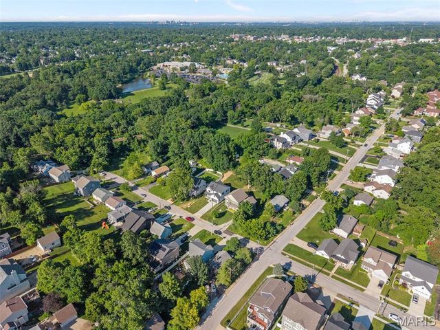 324 George Avenue, Kirkwood, MO 63122