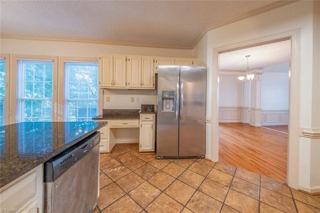 4302 Quail Canyon Court, Greensboro, NC 27410