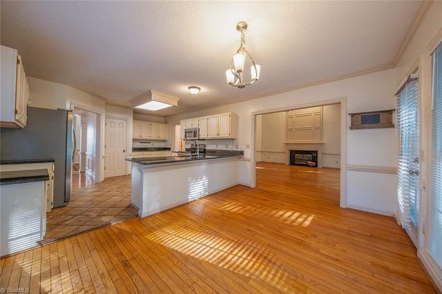 4302 Quail Canyon Court, Greensboro, NC 27410