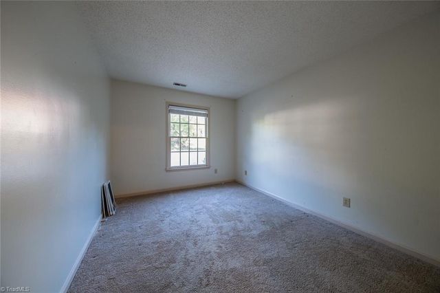 4302 Quail Canyon Court, Greensboro, NC 27410