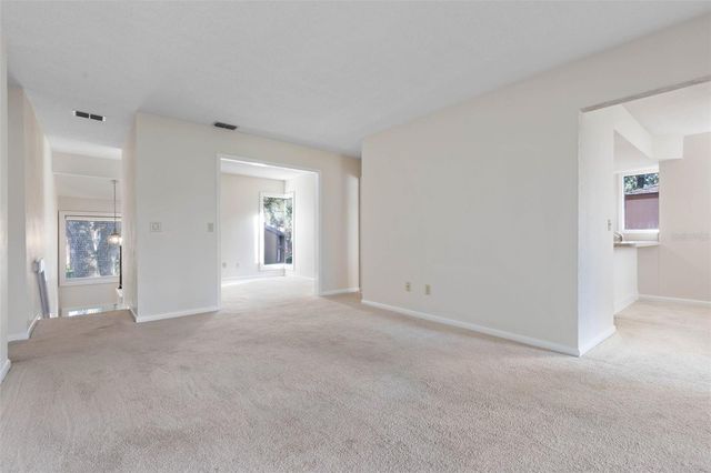 6 GREENBRIAR COURT 6, Palm Coast, FL 32137