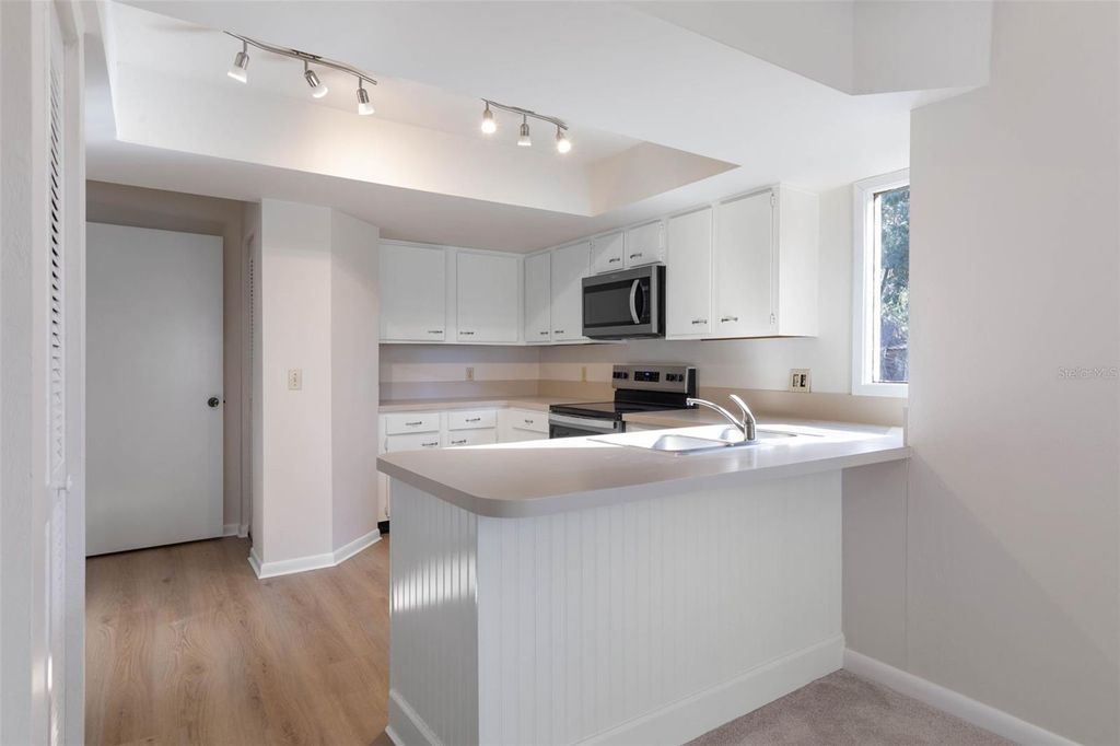 Image 13 of property listing at 6 GREENBRIAR COURT 6, Palm Coast, FL 32137