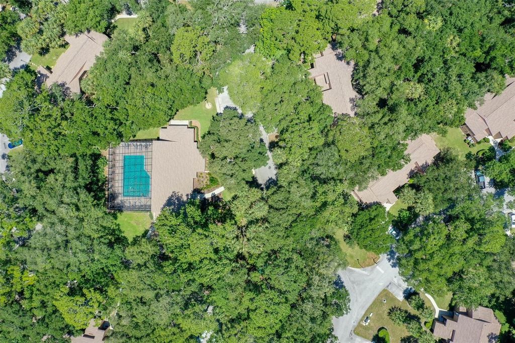 Image 39 of property listing at 6 GREENBRIAR COURT 6, Palm Coast, FL 32137