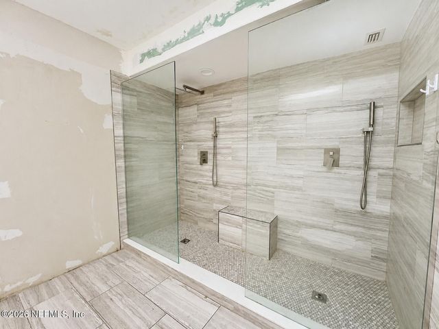 1735 RIBAULT SCENIC Drive, Jacksonville, FL 32208
