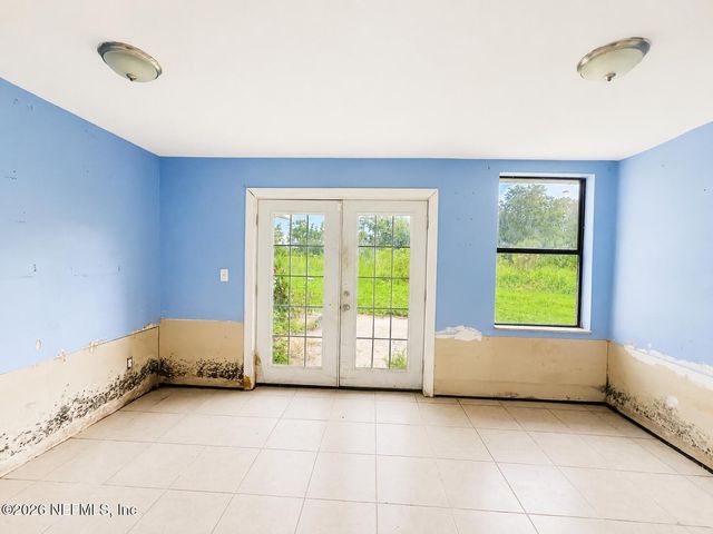 1735 RIBAULT SCENIC Drive, Jacksonville, FL 32208