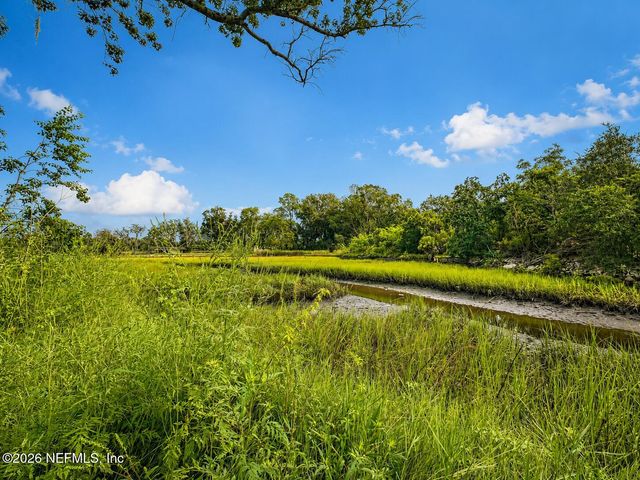 1735 RIBAULT SCENIC Drive, Jacksonville, FL 32208