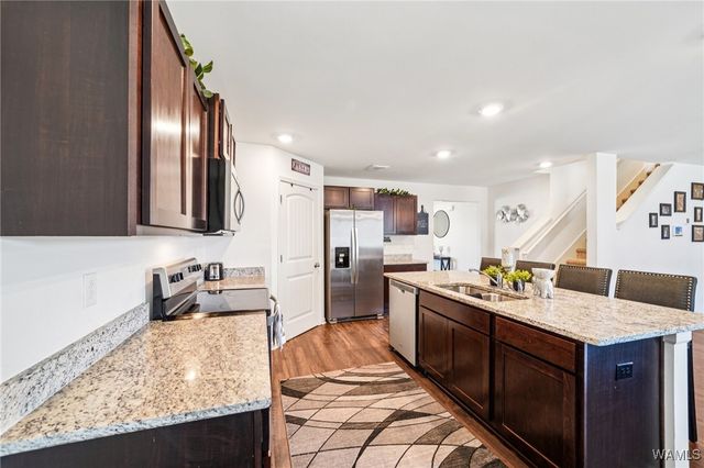 2712 Trestle Park, Northport, AL 35473