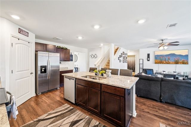 2712 Trestle Park, Northport, AL 35473