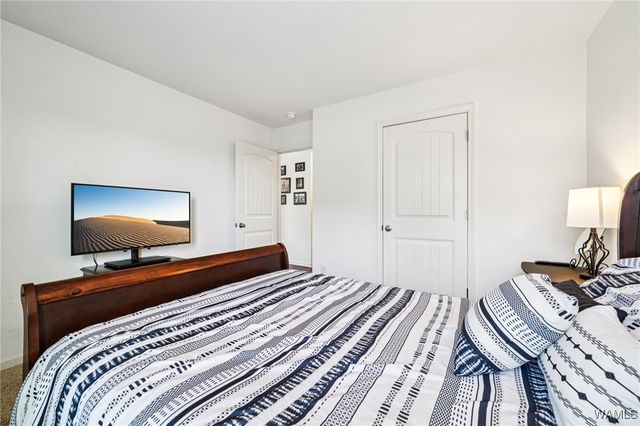 2712 Trestle Park, Northport, AL 35473